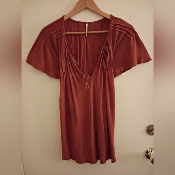 Free People Top - Picture 1 of 5